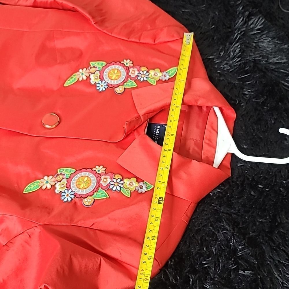 Magaschoni 100% Silk Gorgeous Red Embroidered Blazer - Picture 10 of 12